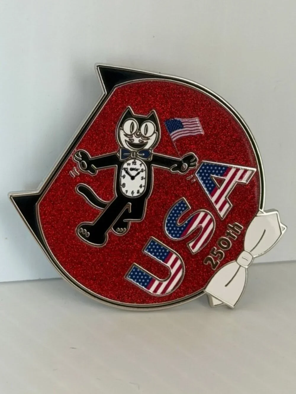 Kit-Cat Klock cat pin